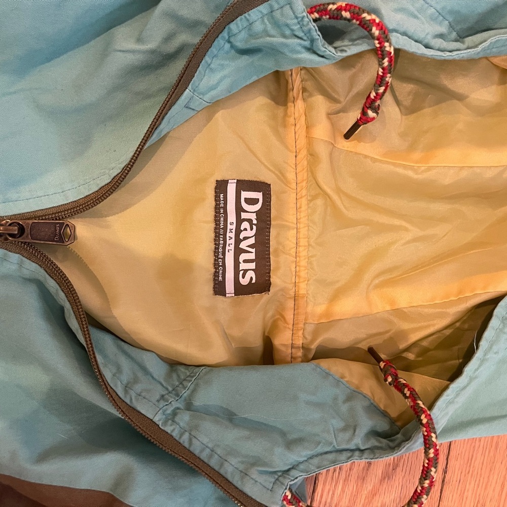 Colorblock Utility Jacket - Picture 2 of 3